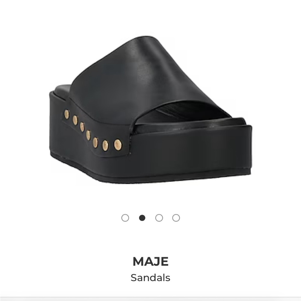 Maje platform slides